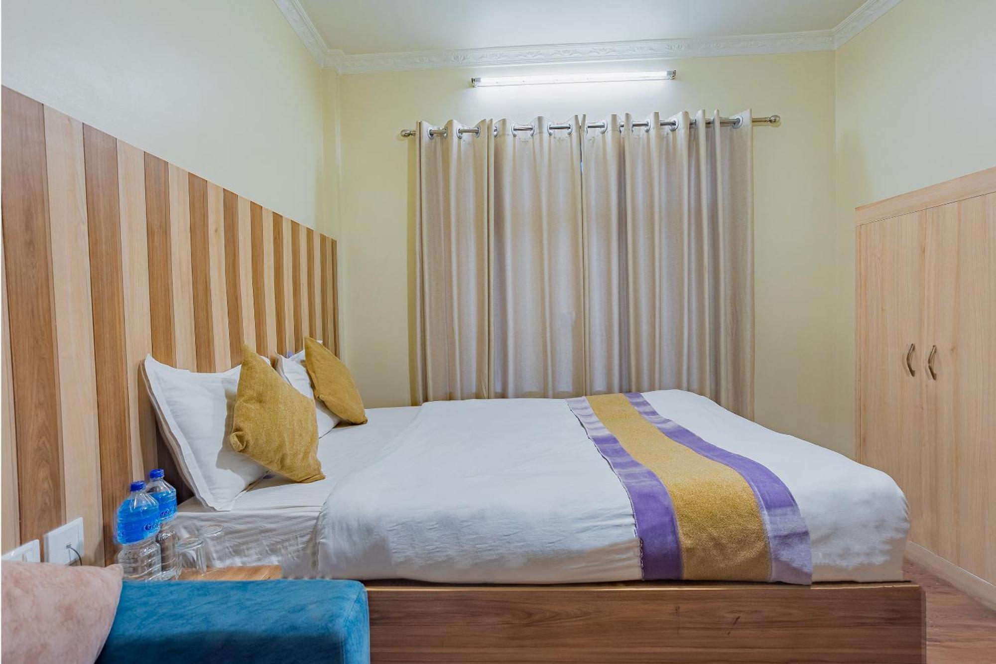 Oyo 821 Hotel Gauri Kathmandu Ngoại thất bức ảnh