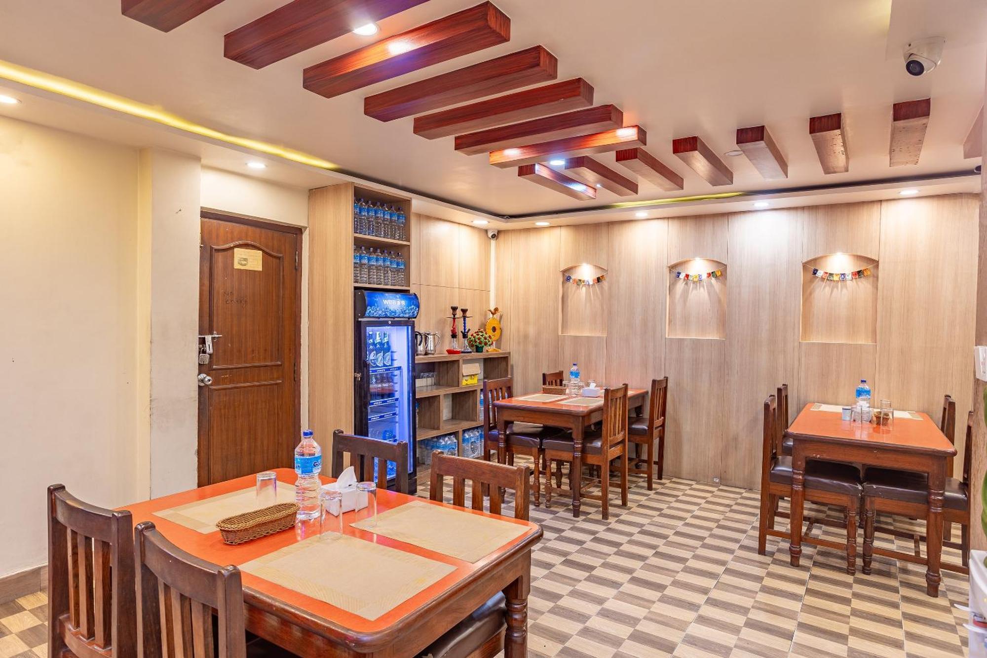 Oyo 821 Hotel Gauri Kathmandu Ngoại thất bức ảnh