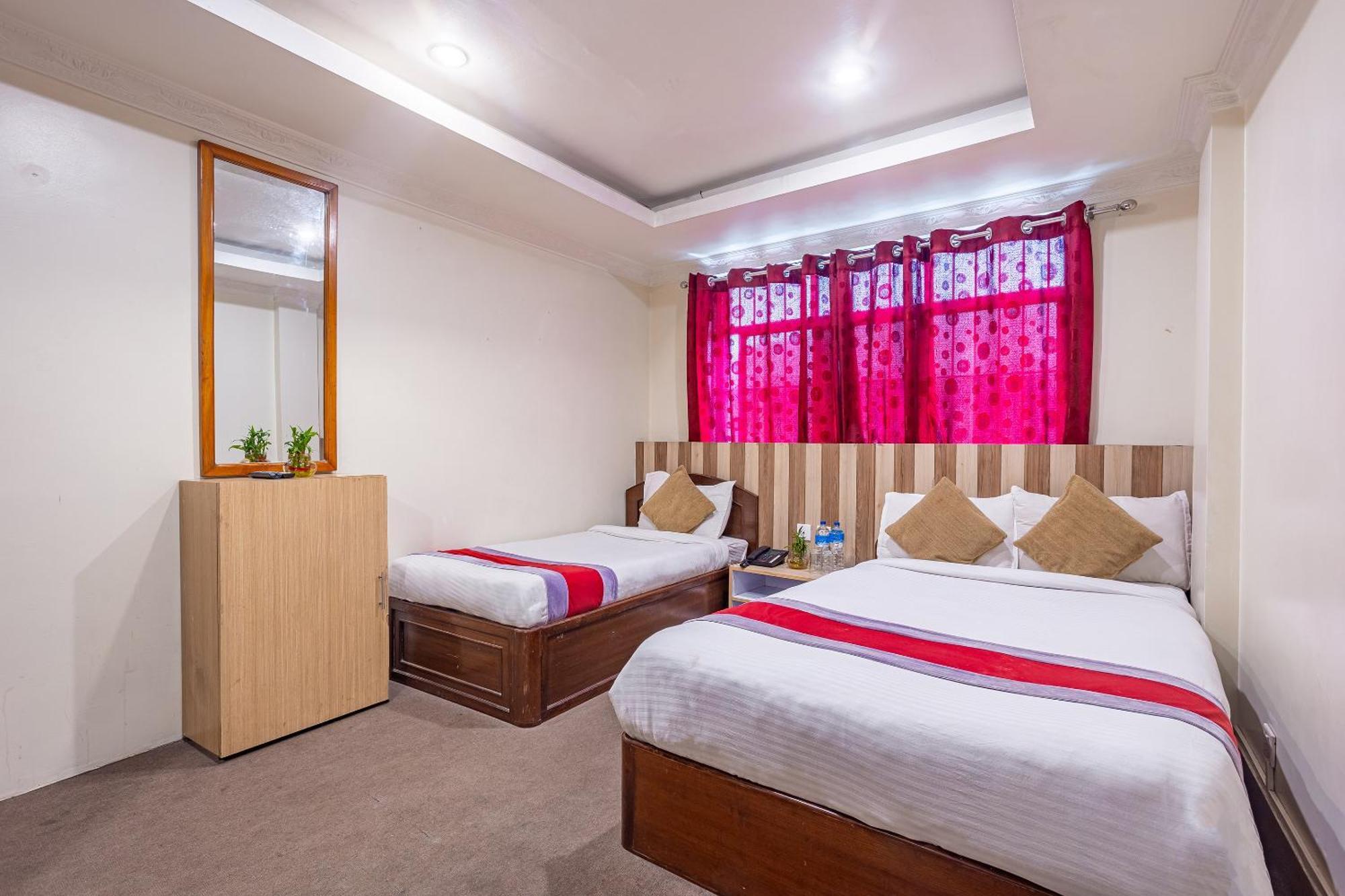 Oyo 821 Hotel Gauri Kathmandu Ngoại thất bức ảnh